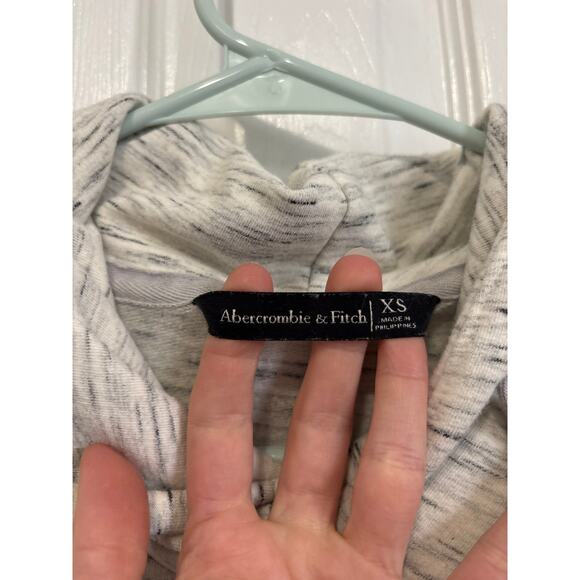 Abercrombie & Fitch Heather Gray Soft Oversized Cropped Hoodie XS - Picture 5 of 6